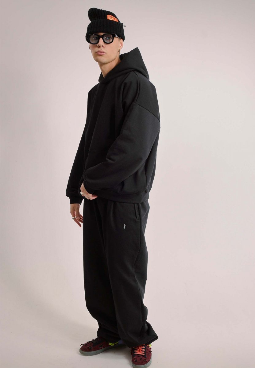 TYPES BLACK "480" HOODIE