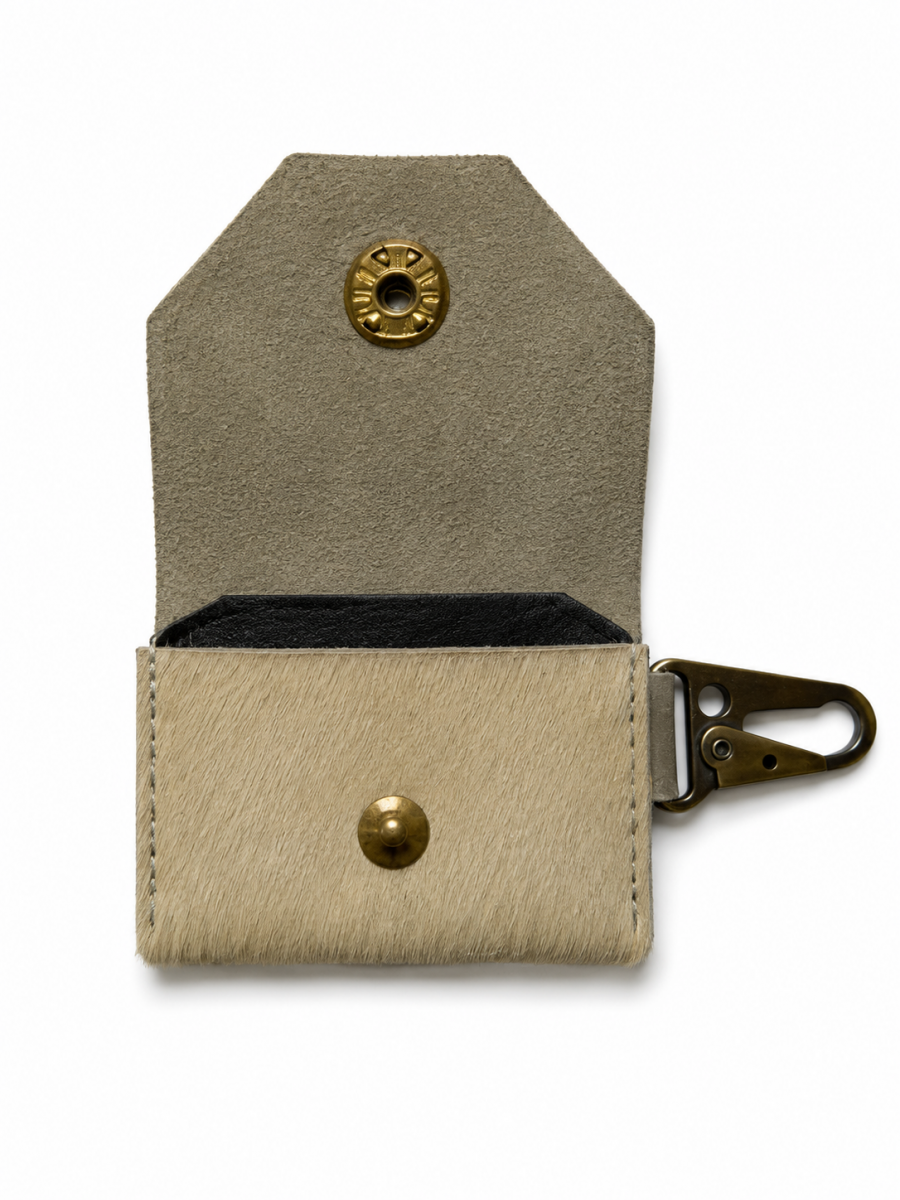 INTREG BUTTON HOLDER PONY HAIR LEATHER